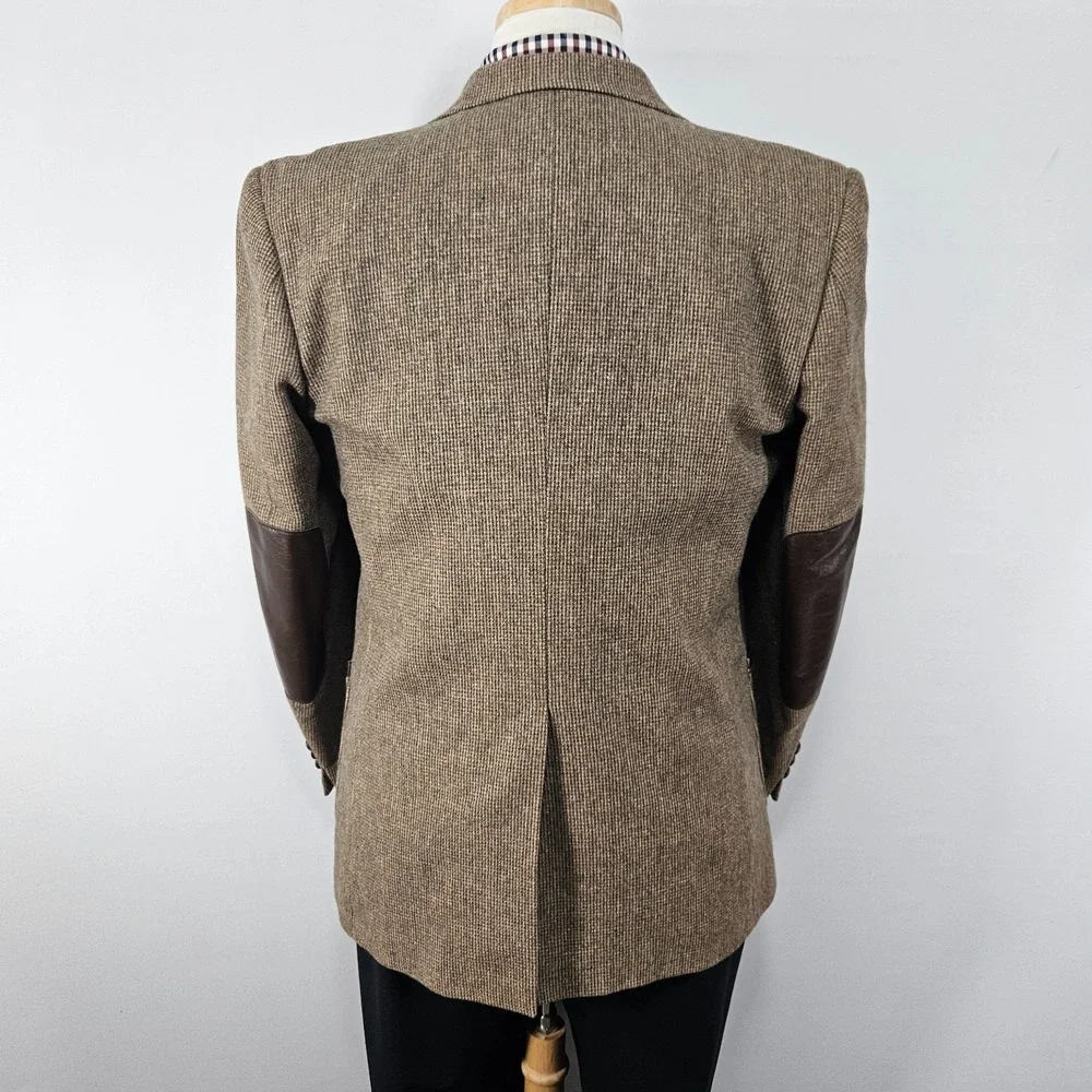 Men's Tweed Style Sport Coat Blazer Two Button Brown Wool Polyester Size 40R